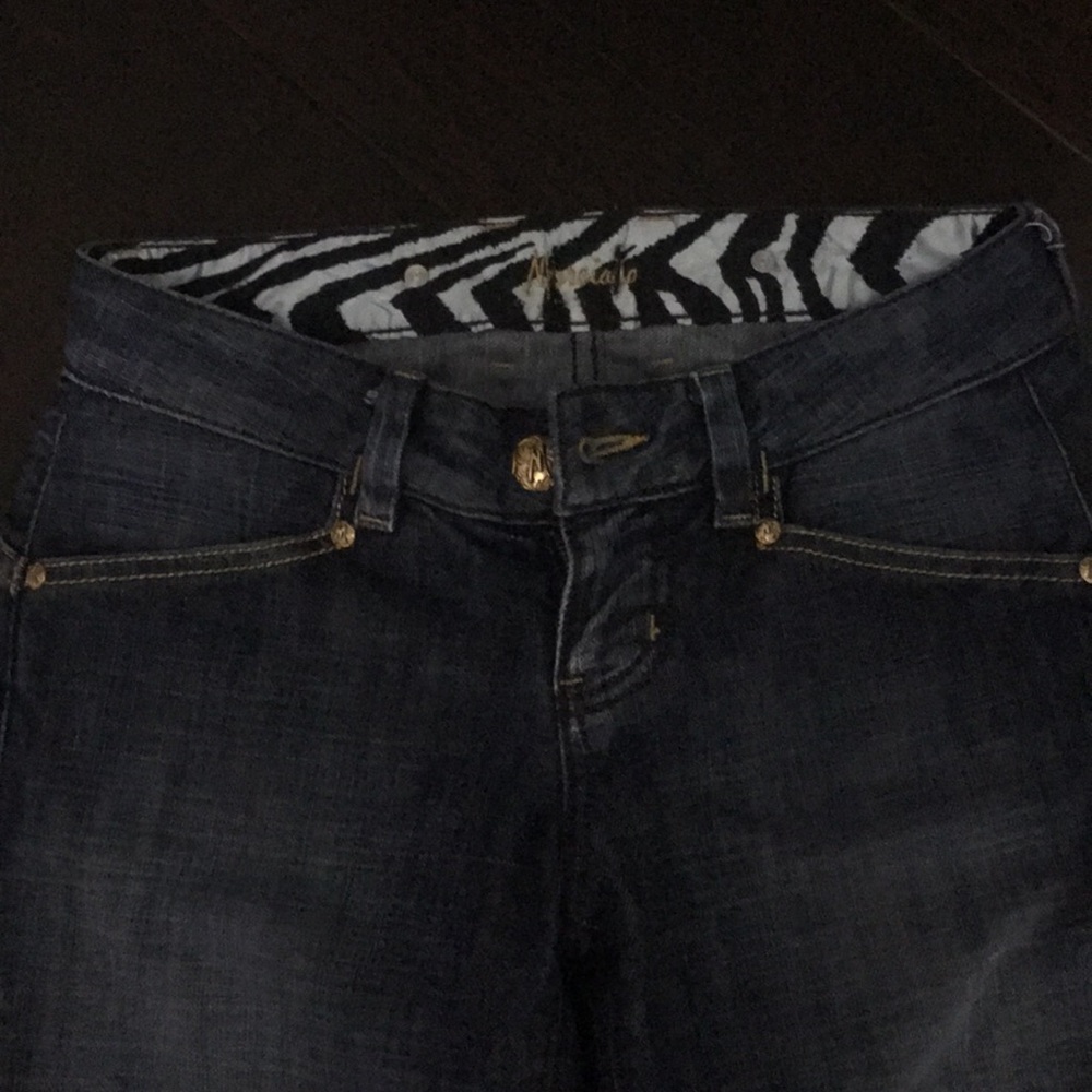 Jeans - Picture 2 of 4